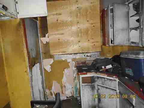 2435 Glandale (21)_m.jpg